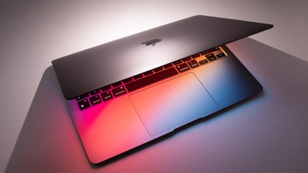 Apple'ın gelecek yıl piyasaya sürmesi beklenen dört MacBook modeli
